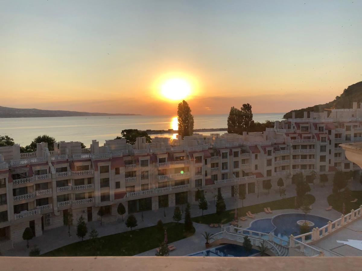 East From Paradise Apartment 瓦爾納 外观 照片